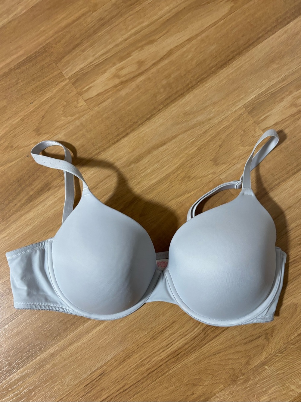 PINK Victoria's Secret Light Gray Smooth T-Shirt Bra 38D
